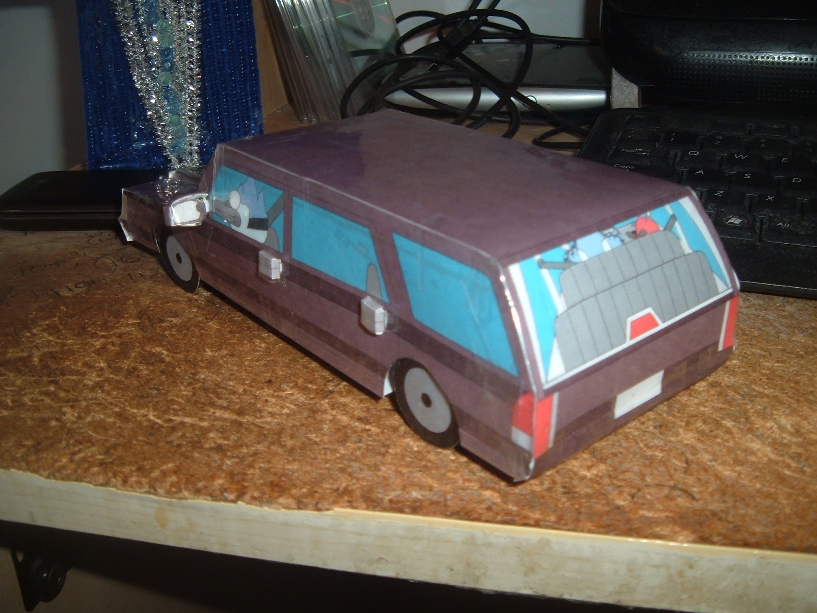 papermodelmatersexclusive's new on regular show benson's park station