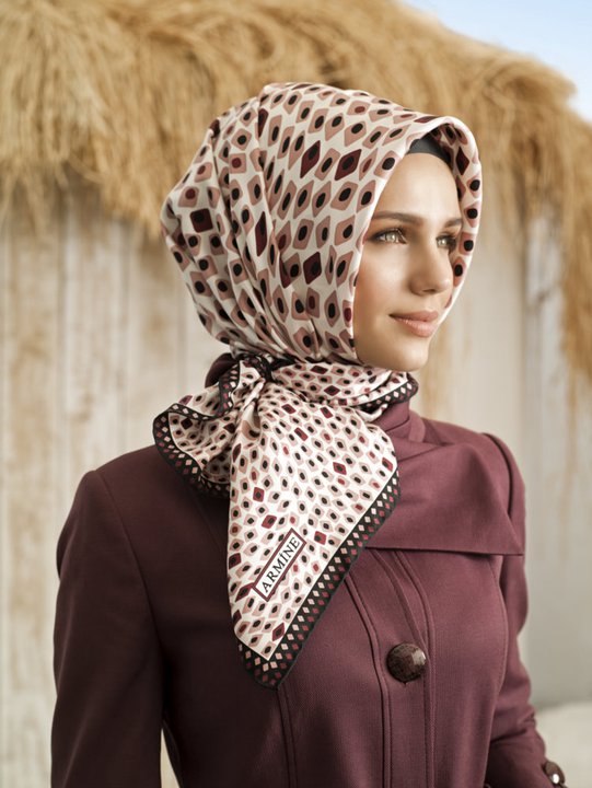 44+ Contoh Baju Kantor Wanita Hijab