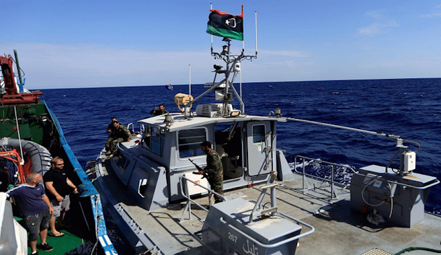 الإفراج عن بحّارة ملولش المحتجزين في ليبيا الإفراج عن بحّارة ملولش المحتجزين في ليبيا