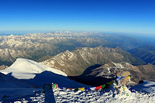 Elbrus szczyt zdjęcia