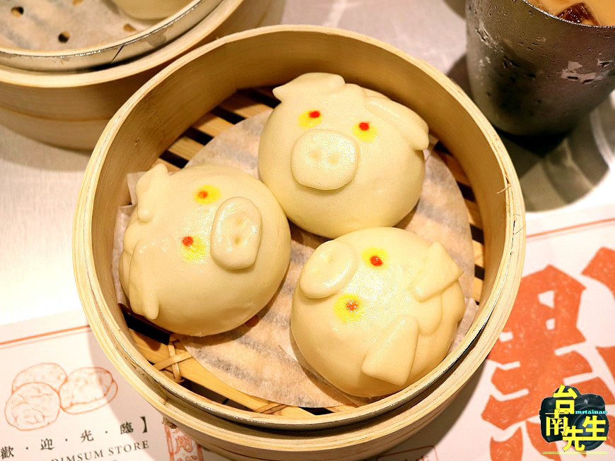 台南港式點心/南台灣第一家門市/七道獨家新菜搶先開賣/剛開店就排隊不到一小時客滿/香港專業料理團隊/嚴選食材原汁原味/試營運期間享優惠