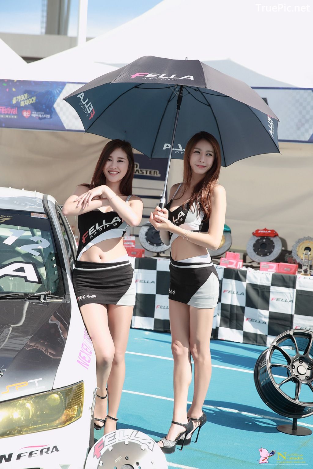 Image-Korean-Racing-Model-Cheon-Se-Ra-At-Incheon-Korea-Tuning-Festival-TruePic.net- Picture-57