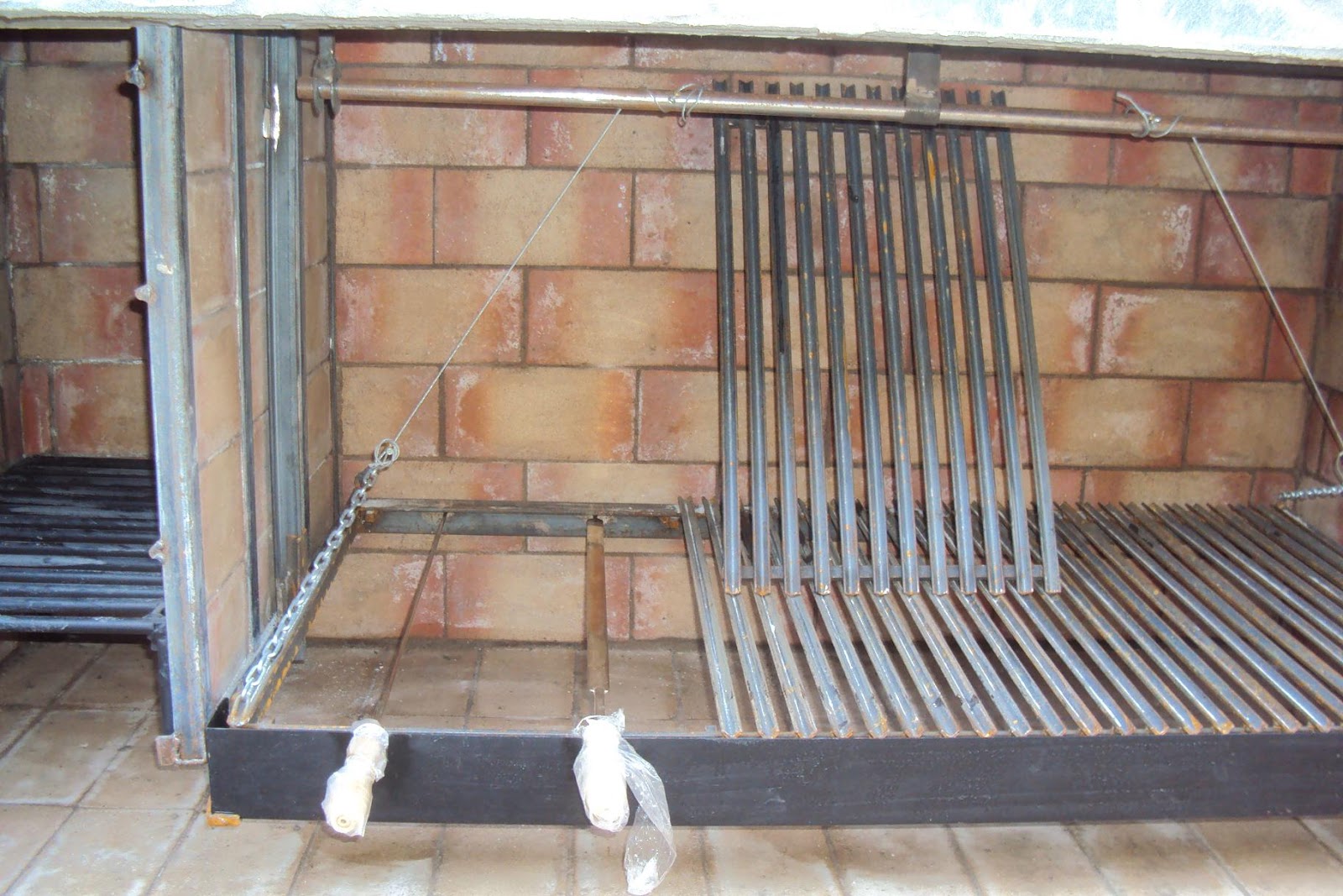 TRABAJAMOS LA MADERA EL HIERRO Y EL ALUMINIO y la combinacion de los