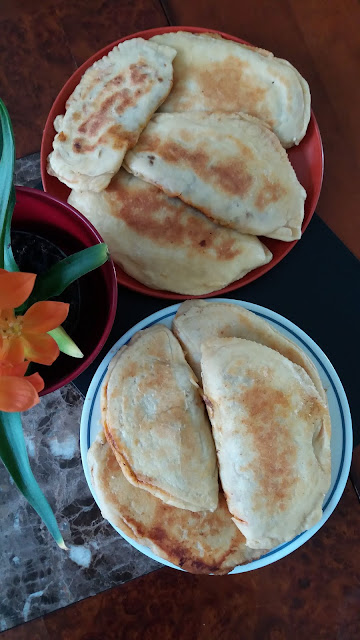 Crêpes turques fourrées à la viande; Crêpes turques fourrées à la viande