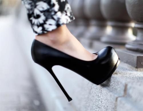 100 Sexy Stilettos For The Diva In You | the perfect line