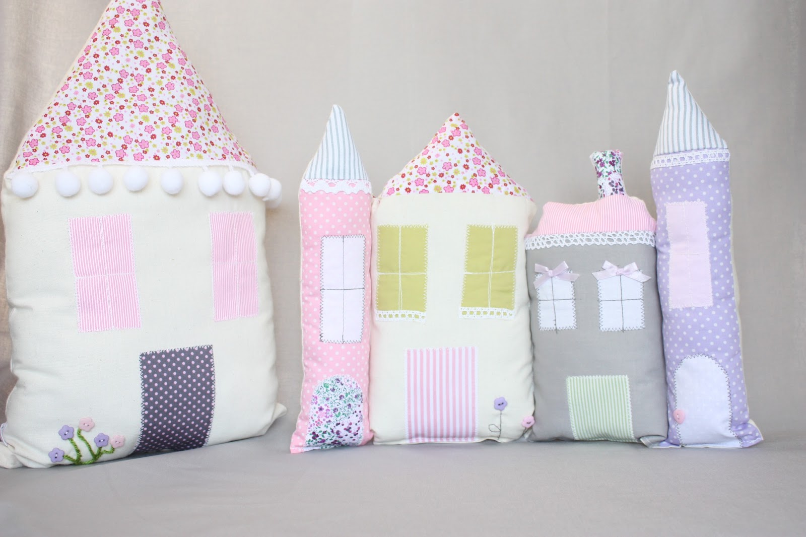 titu PILLOW HOUSE