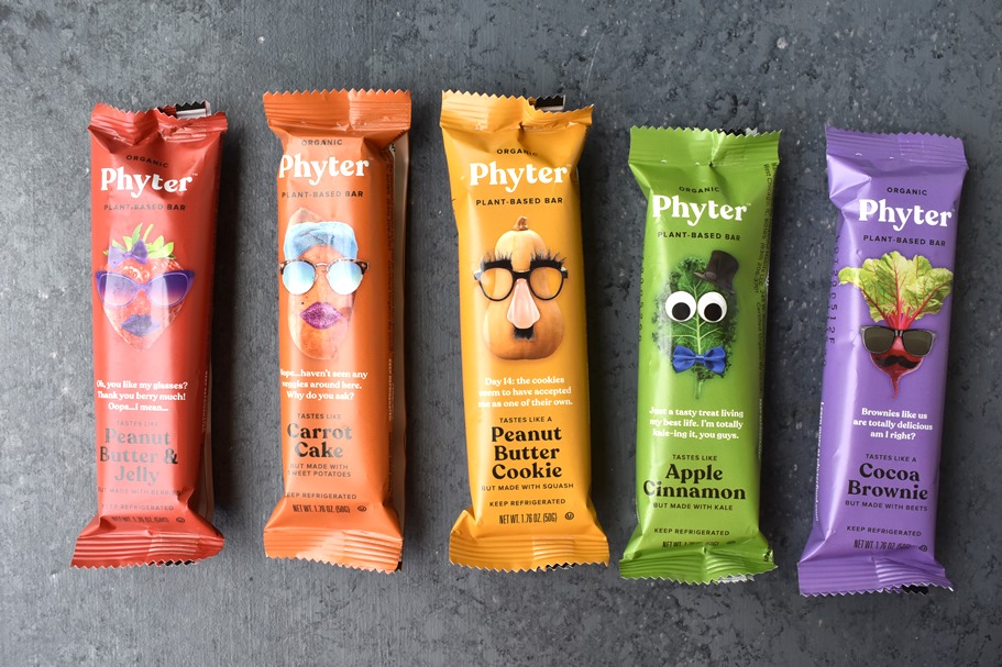 The Best Snack Bars on the Market + a HUGE Bar Giveaway The Nutritionist Reviews