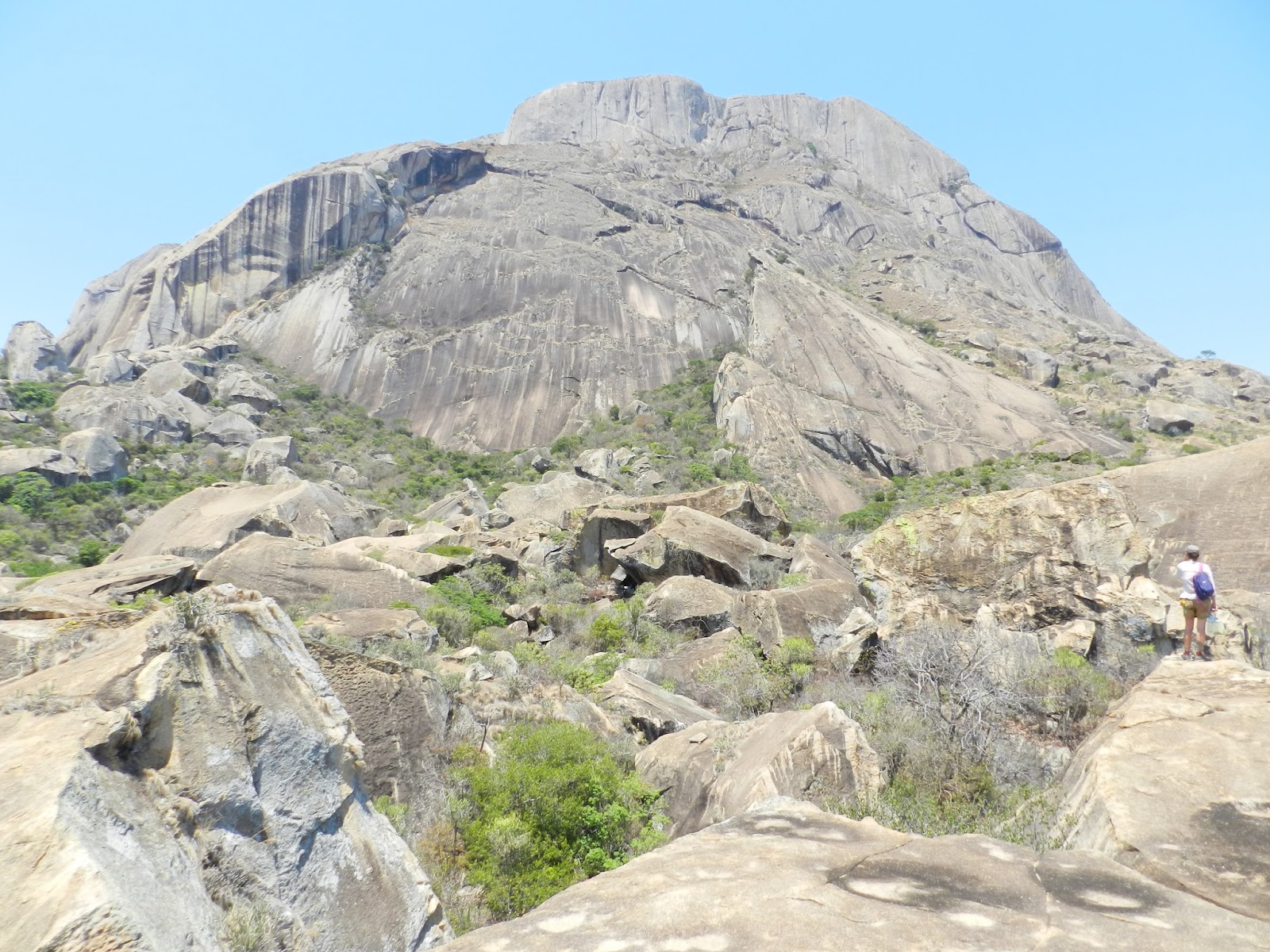 Les Aventures de PO &amp; NO Objectif Tour du Monde Ambalavao et le parc