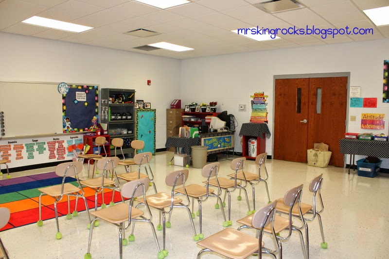 Practical tips for organizing and setting up your music room.  Ideas for arranging your furniture for multiple classroom activities, DIY storage solutions, planning for transitions (singing to writing, dancing to sitting, etc…).  This post is crammed full of ideas from a veteran music teacher.