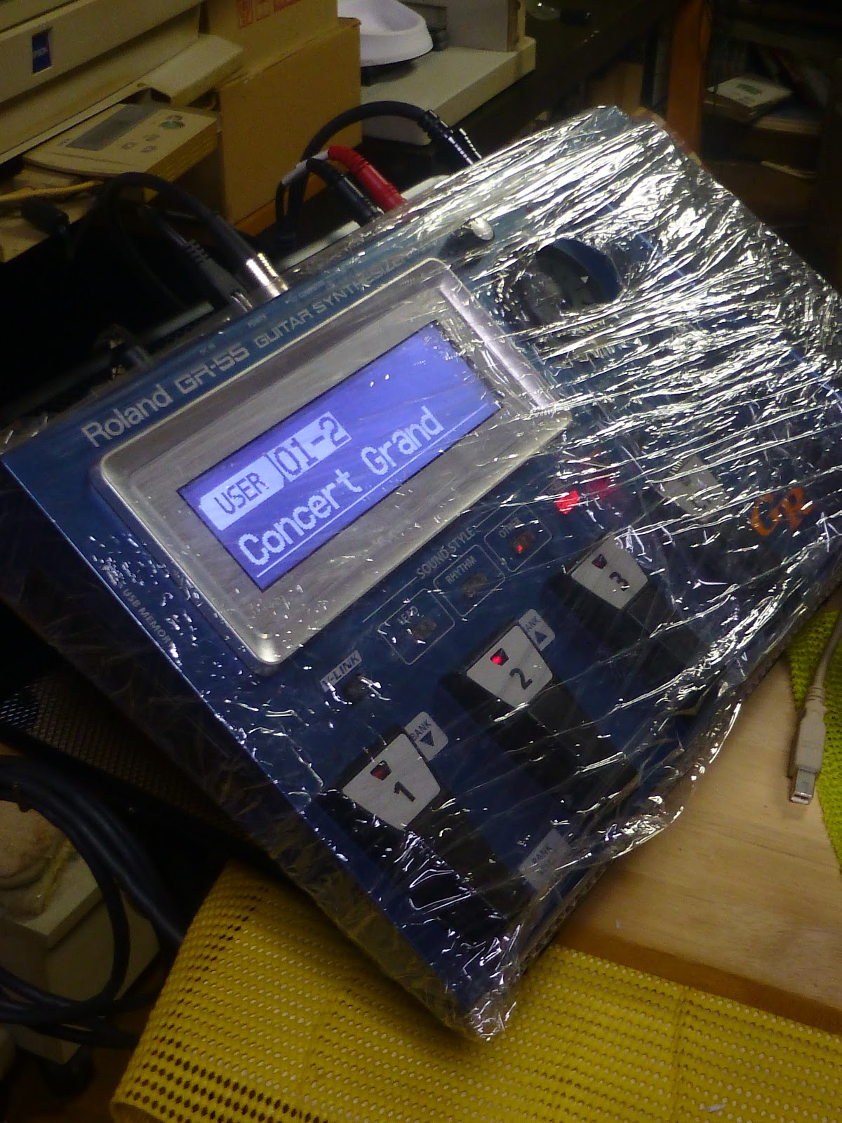 ギターでハッピー!: Roland GR-55 ギターシンセサイザー ギターでハッピー!: Roland GR-55 ギターシンセサイザー