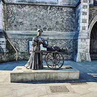 Pictures of Dublin under lockdown: Molly Malone