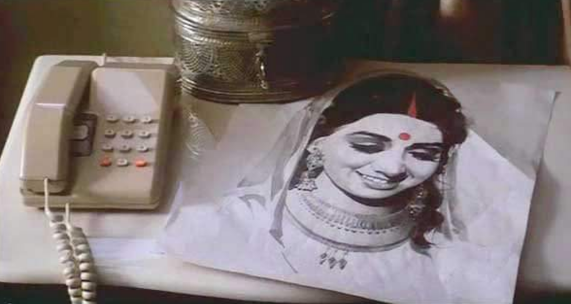 A portrait of Sridevi sketch, film actress Sridevi drawing by pencil, -  YouTube