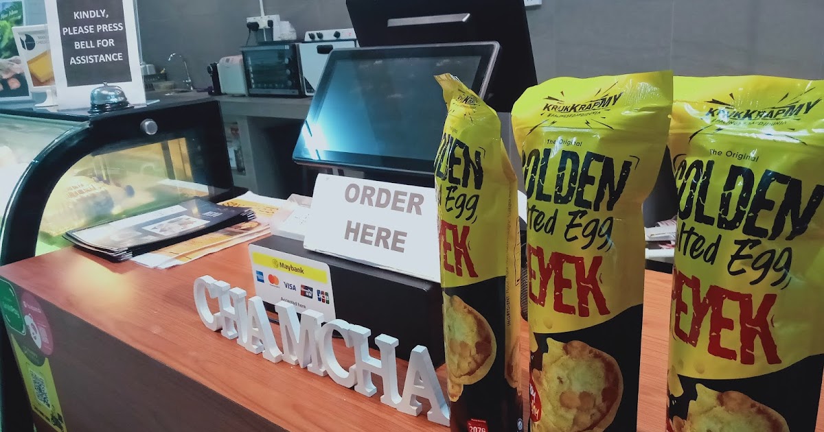 Vietnam Roll dan Begedil di Chamcha Coffee & Tea House, Seri Alam, Johor