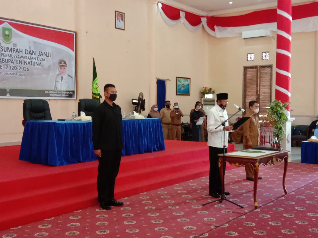 Bupati Natuna Melantik 220 Anggota BPD Yang Tersebar di 44 Desa Periode 2020-2026 Bupati Natuna Melantik 220 Anggota BPD Yang Tersebar di 44 Desa Periode 2020-2026