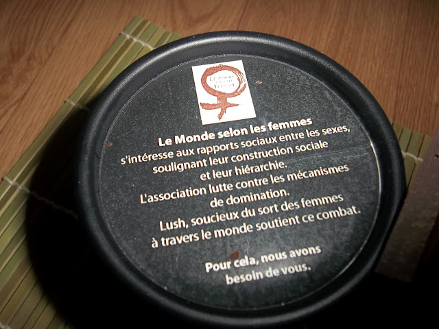 Crème de Corps Charity Pot (Caritativement Belle) - Lush