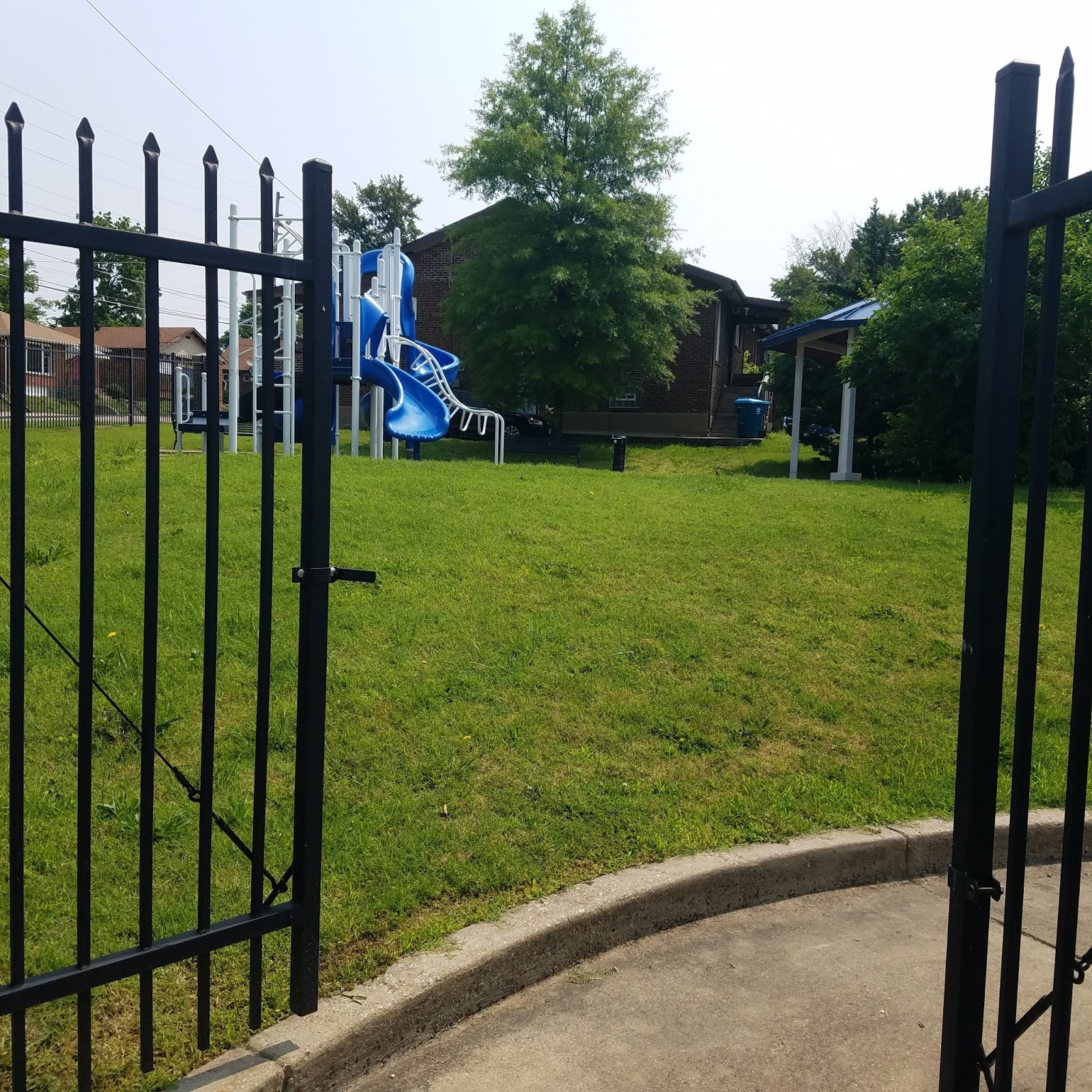 Play St. Louis Abernathy Park, BelRidge