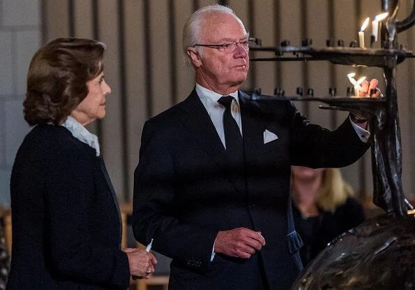 Queen Silvia has announced that her brother, Walther Sommerlath, has passed away. National memorial service (Faures requiem) at Uppsala Cathedral