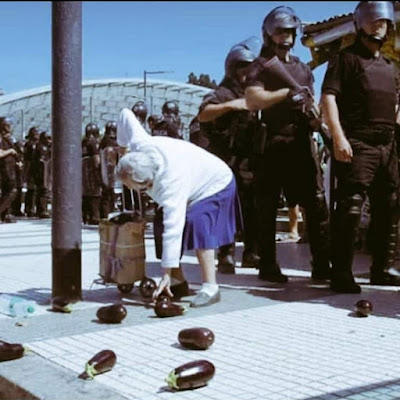 Las fotos de la semana: la represión a la comida