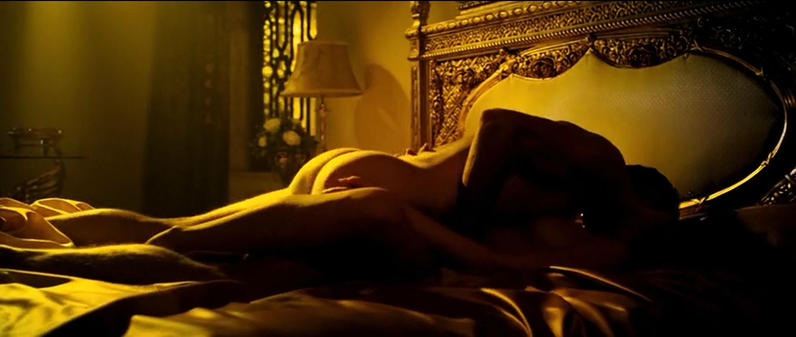 Dominic Cooper Nude