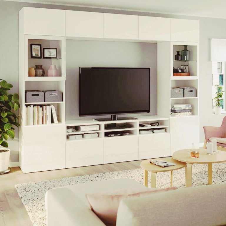 Schöne Dinge: 15+ Stilvolle moderne TV-Ständer-Ideen für kleine Räume