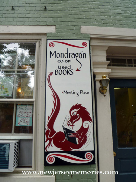 Mondragon Book Co-op, Lewisburg, Pennsylvania