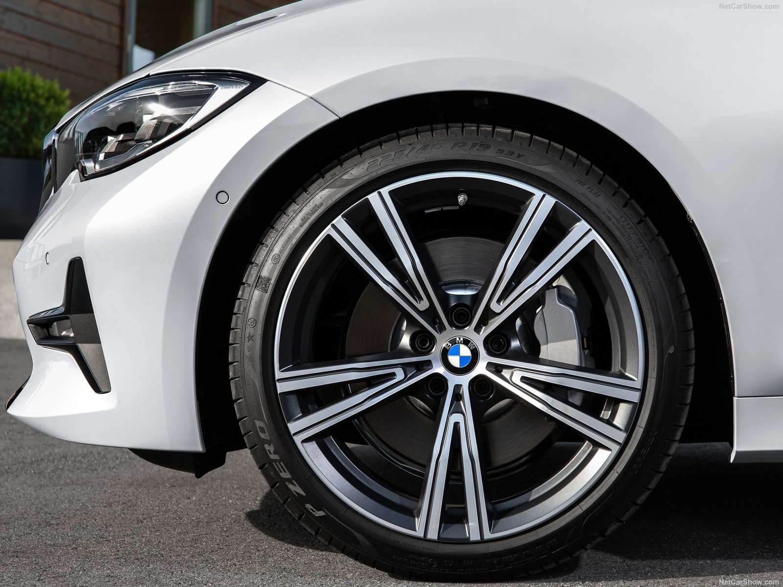 BMW Tyres Available - Luxury Cars