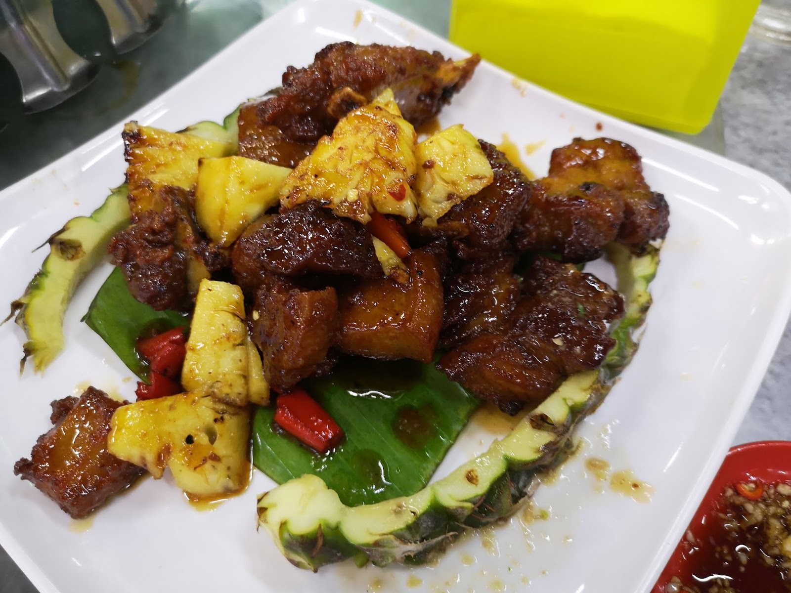 food+road trip Restoran Mun Kee Steam Fish Head Pudu, KL, Malaysia.