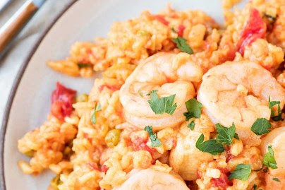 SPANISH CHORIZO, SHRIMP, AND CHICKEN PAELLA