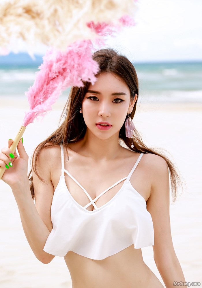 Park Da Hyun&#39;s glamorous sea fashion photos set (320 photos) photo 6-2