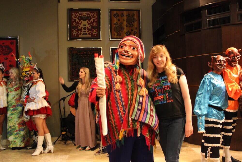 peruvian scissor dance