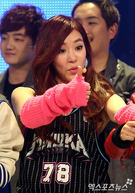SNSD TIFFANY 2013 MNET COMEBACK STAGE | Indo Kpop