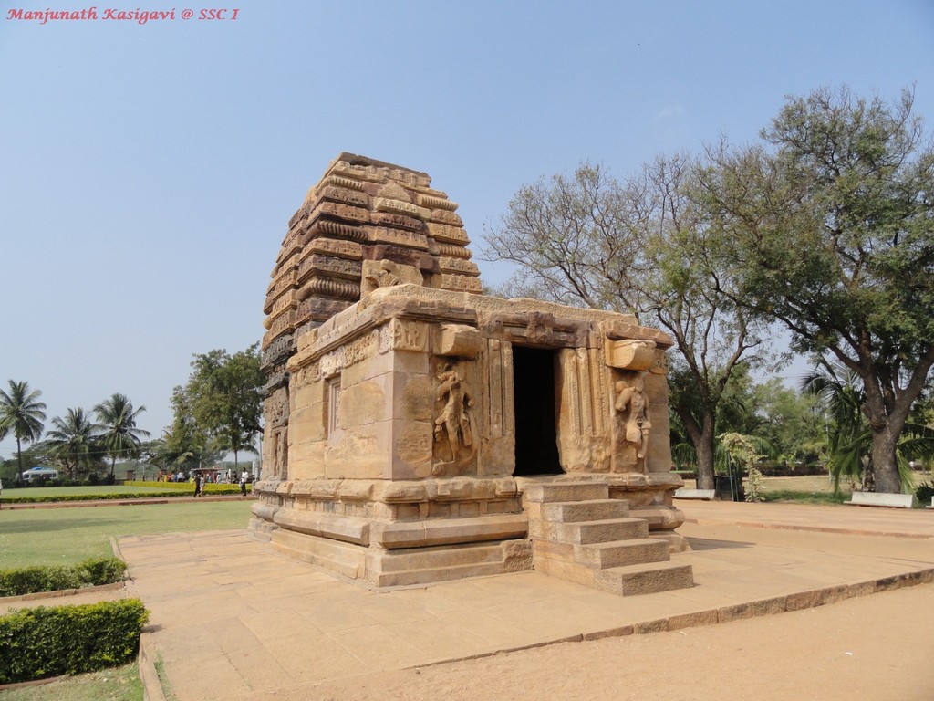 enjoy in karnataka: Places to visit in Karnataka:-attractions of ...