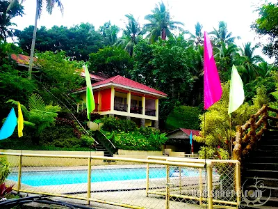 Private villa with swimming pool in Villa Sylvia Report Nagcarlan Laguna Philippines