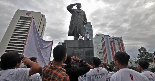 Pengertian Tema Dan Fungsi Dalam Karya Seni Rupa Tiga Dimensi Dan Contohnya Seni Rupa Dan Sejarah