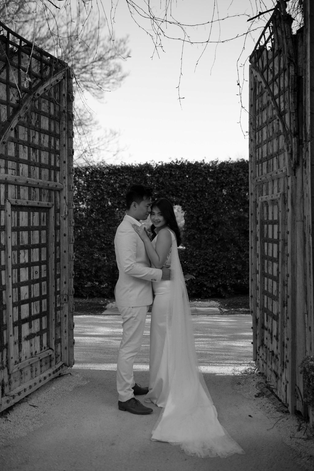 the aisle photography hunter valley weddings bridal gowns stationery floral design venue to the aisle australia | august bloom editorial