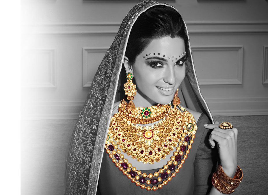 Gold wear. Indian Gold. Jewellery Photoshoot. Gold Jewelry. Avini Zoya индийская модель.