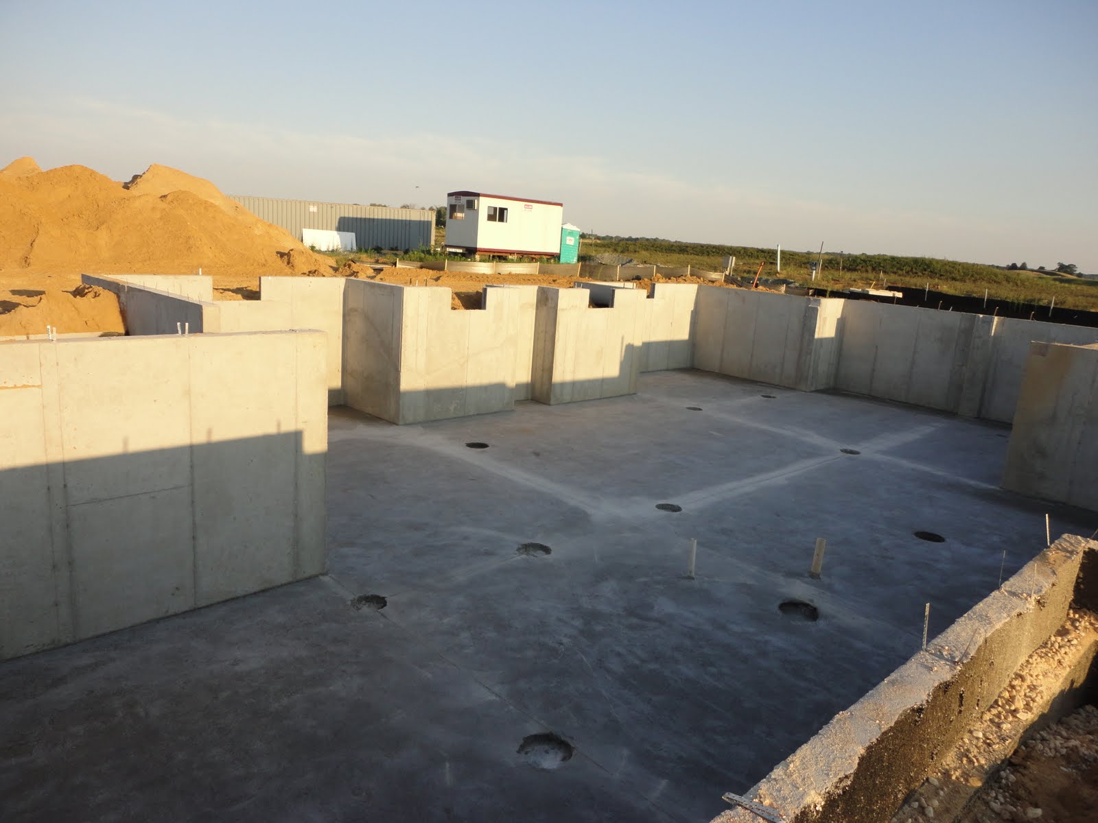 Building a Ryan Homes Avalon: Backfill, Basement, and Garage Floor