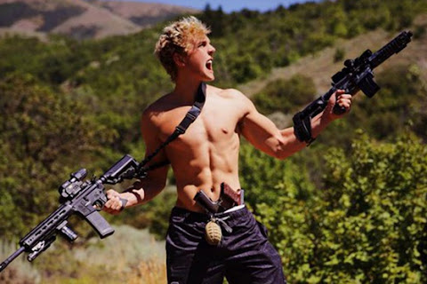 YouTuber tai tiếng bị FBI điều tra vì tham gia bạo loạn, cướp phá