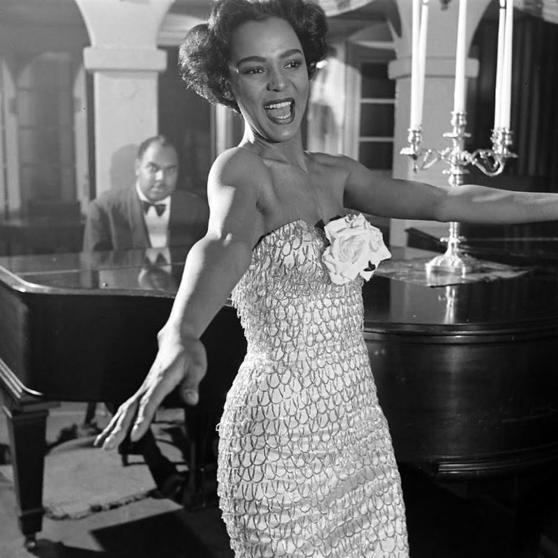 Beautiful Photos of Dorothy Dandridge Photographed by Edward Clark for