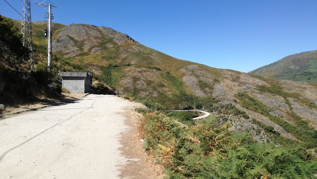 Acesso á praia fluvial Acesso á praia fluvial