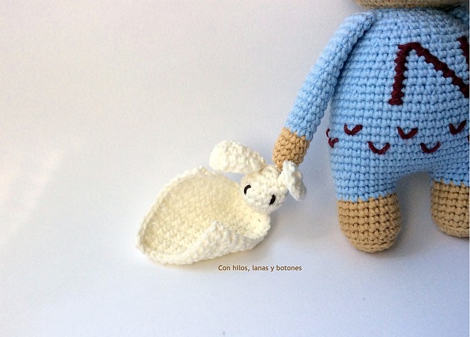 Con hilos, lanas y botones: Oso Samuel amigurumi
