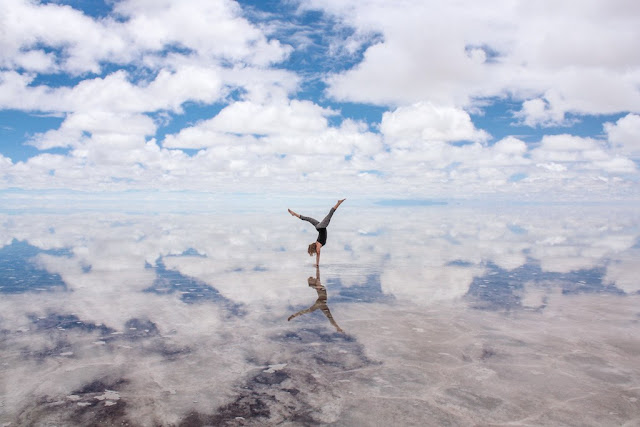 alt="salt flats,Salar de Uyuni,travelling,Bolivia,largest natural mirror"