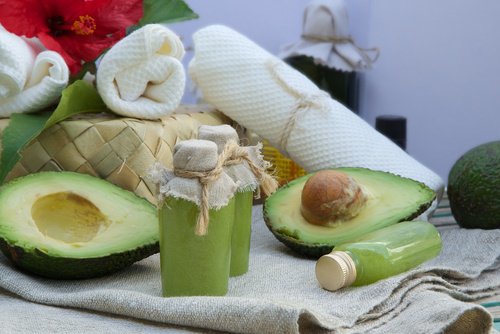 Crème naturelle pour la peau sèche du visage Crème naturelle pour la peau sèche du visage