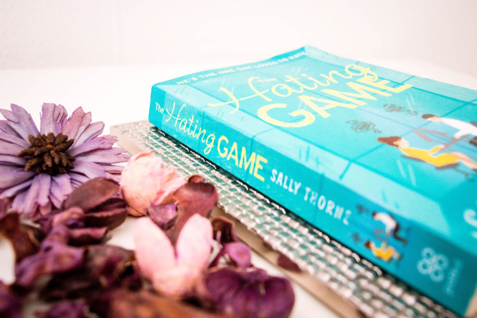 O Jogo do Amor Ódio — Sally Thorne — Livro Lacrado