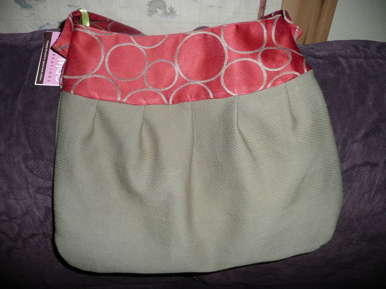 Lila's journey to independence: Purse making season is back