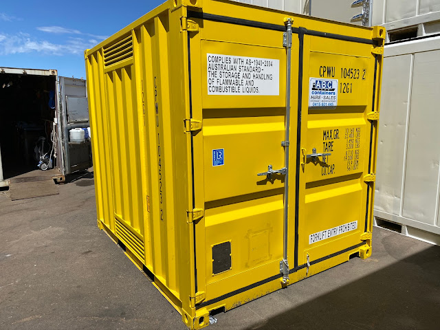 dangerous goods containers