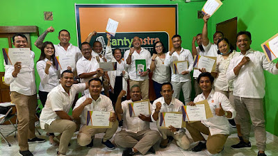 Santy Sastra Berbagi Ilmu Komunikasi dan Public Speaking Untuk Para Kader Gerindra Denpasar, Made Muliawan Arya, De Gadjah