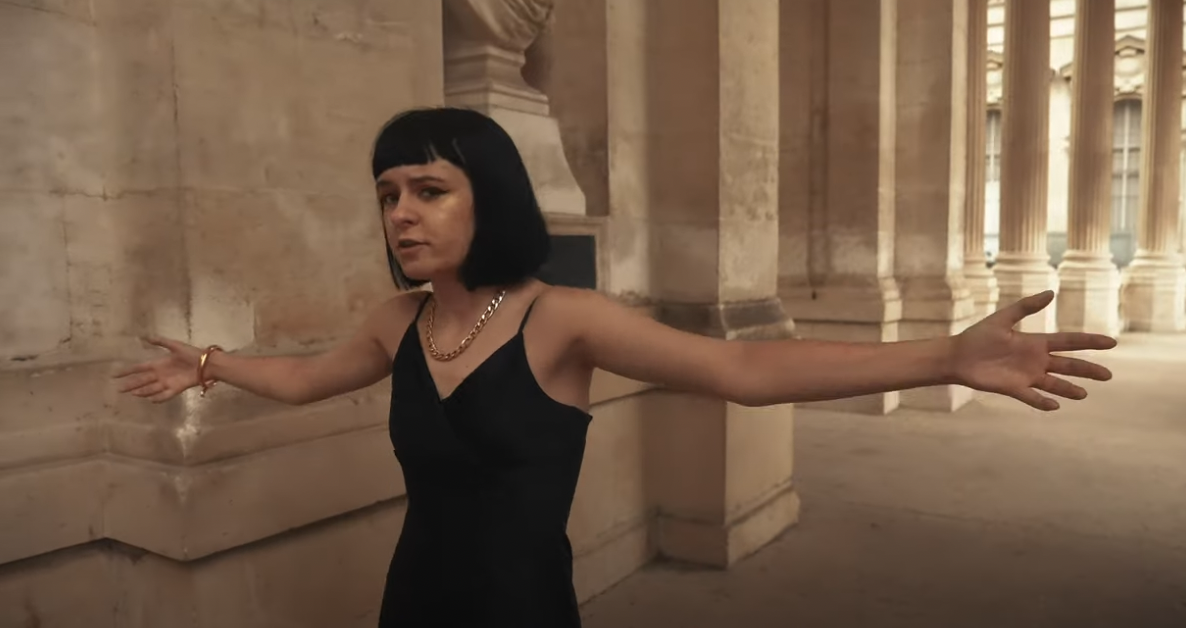Photo de Le grand Mal extraite de son clip EROS Photo de Le grand Mal extraite de son clip EROS