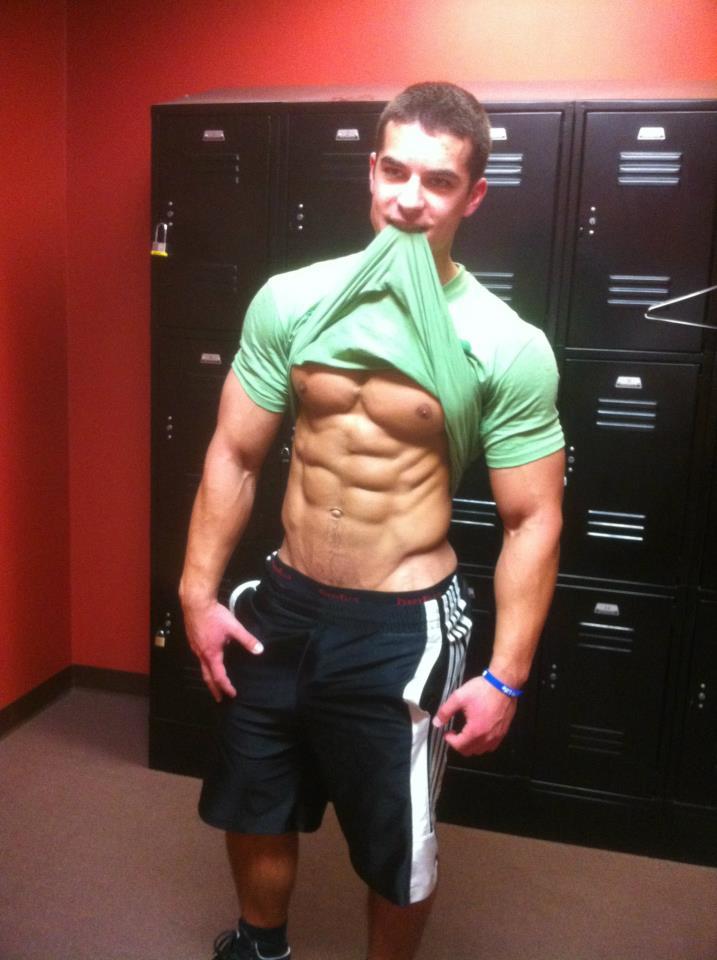 muscular-cocky-bro-abs-fit-body-jock-locker-room-male-shirt-lift-tease