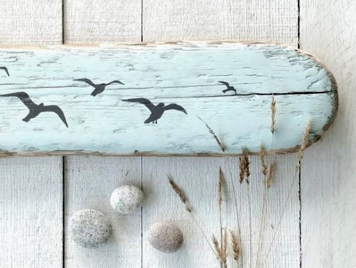 Handmade Driftwood Decorations from